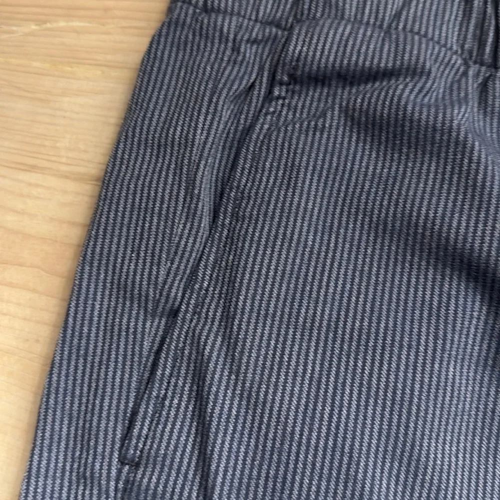 Express Brand new men’s shorts